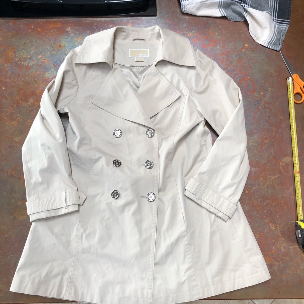Michael Kors MK lightweight trench coat 🧥